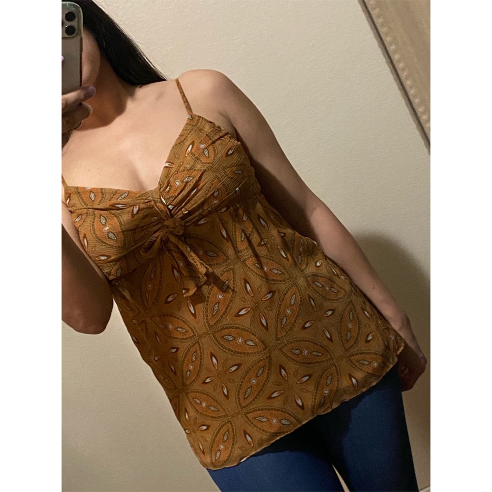 Flowy top